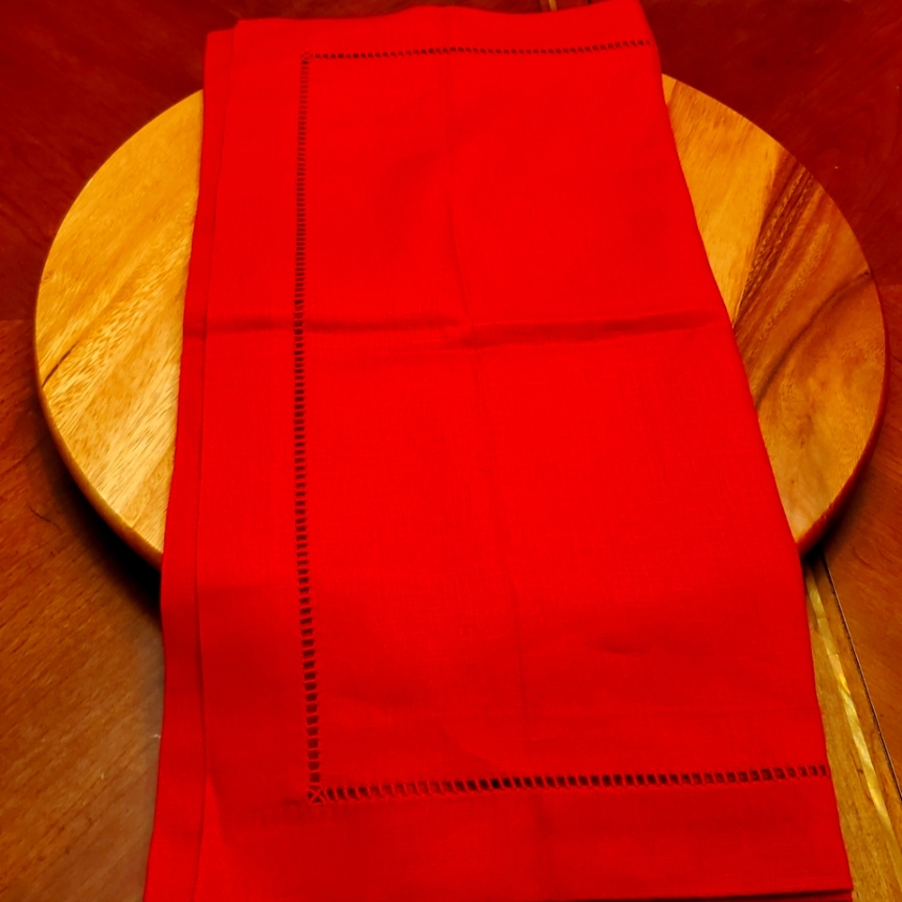 Potterybarn Linen Hemstitch Napkins A set of 4